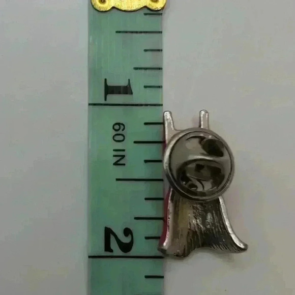 GO RED Red Dress & Heart Enamel Lapel Pin / Brooch | Heart Health Awareness - Picture 3 of 4